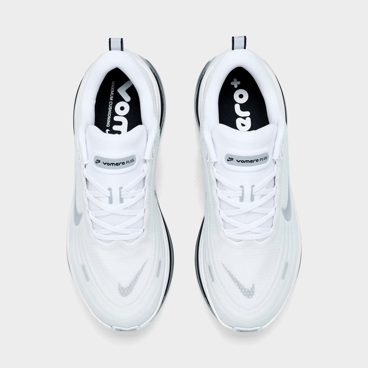 Men's Nike Vomero Plus Running Shoes - White/Black/Cool Grey/Metallic Silver - view 5