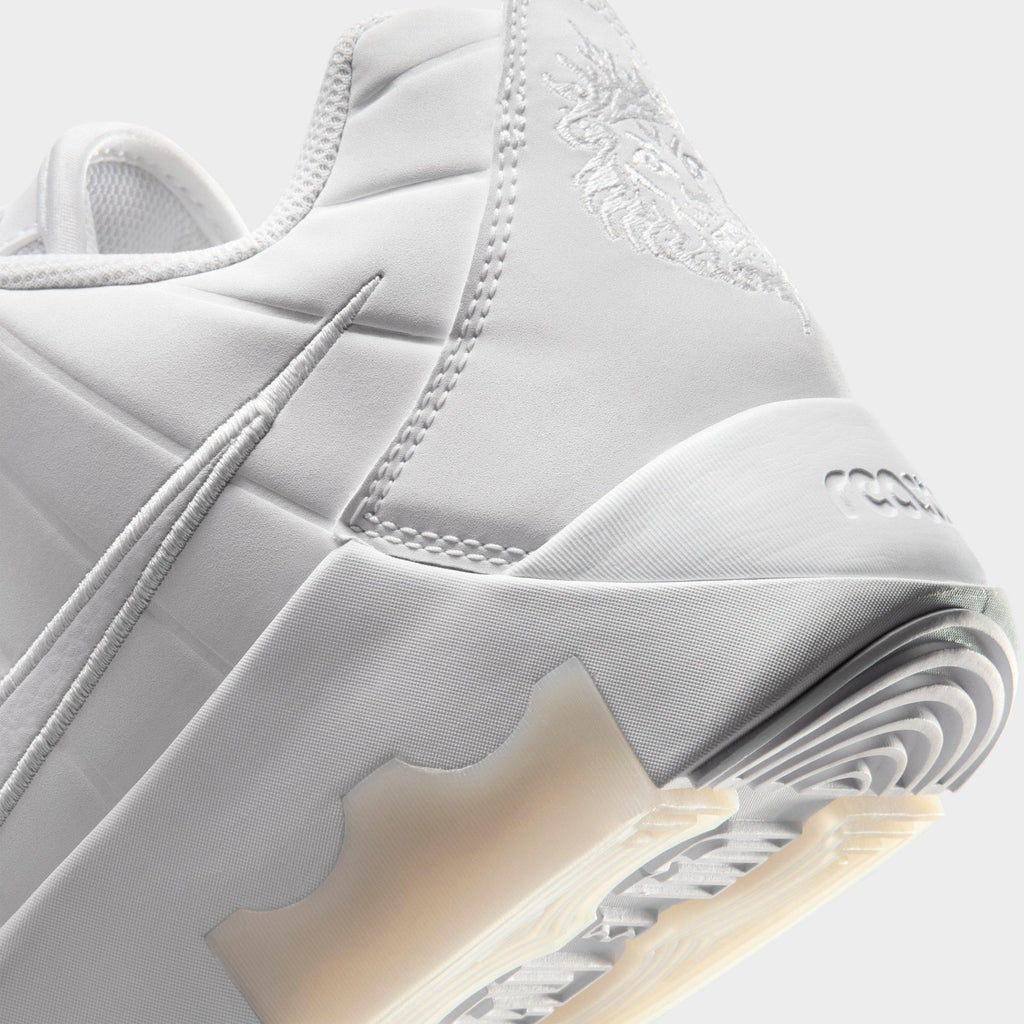 Men's Nike LeBron Witness 9 Basketball Shoes - White/Black/White - view 3