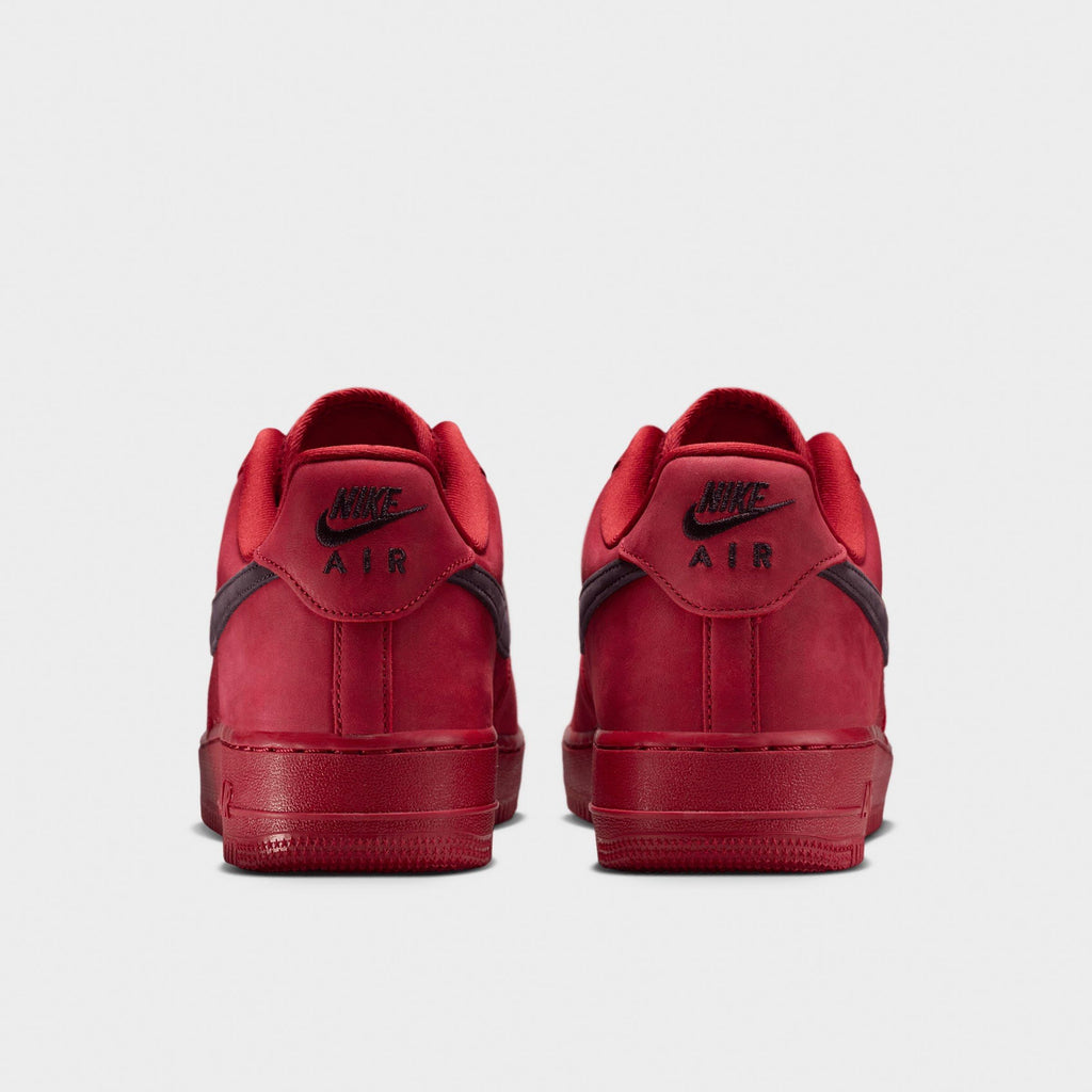 Men's Nike Air Force 1 '07 LV8 Woven Casual Shoes - Tough Red/Team Red/Metallic Silver - view 4