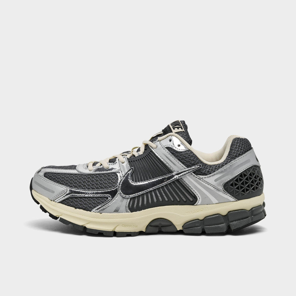 Men's Nike Zoom Vomero 5 Casual Shoes - Iron Grey/Metallic Silver/Coconut Milk/Chrome