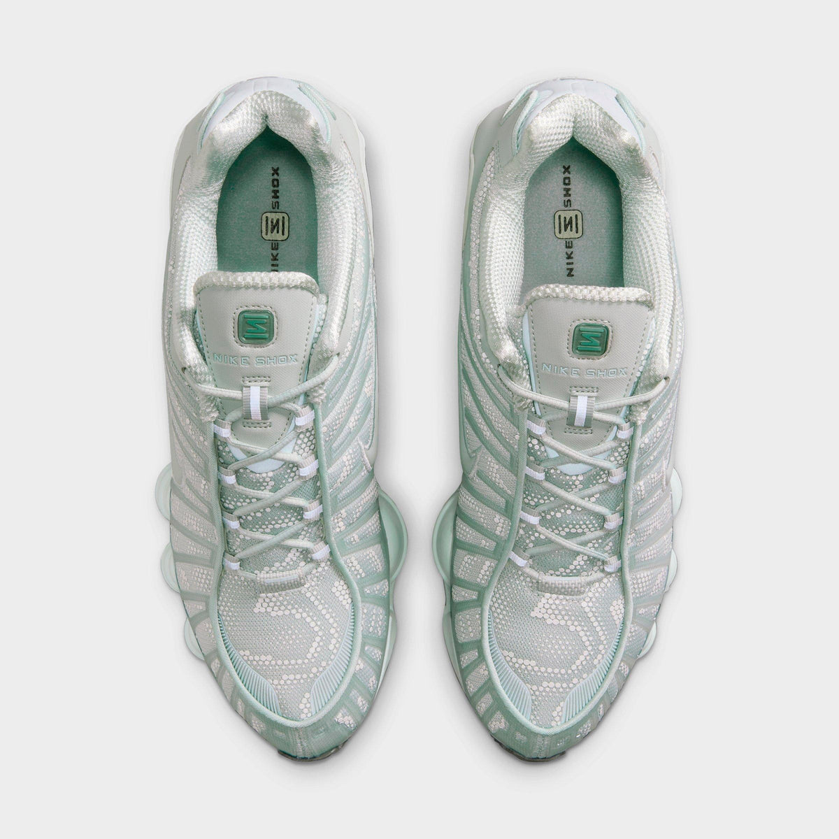 Men's Nike Shox TL Casual Shoes - Light Silver/Newsprint/Light Silver - view 5