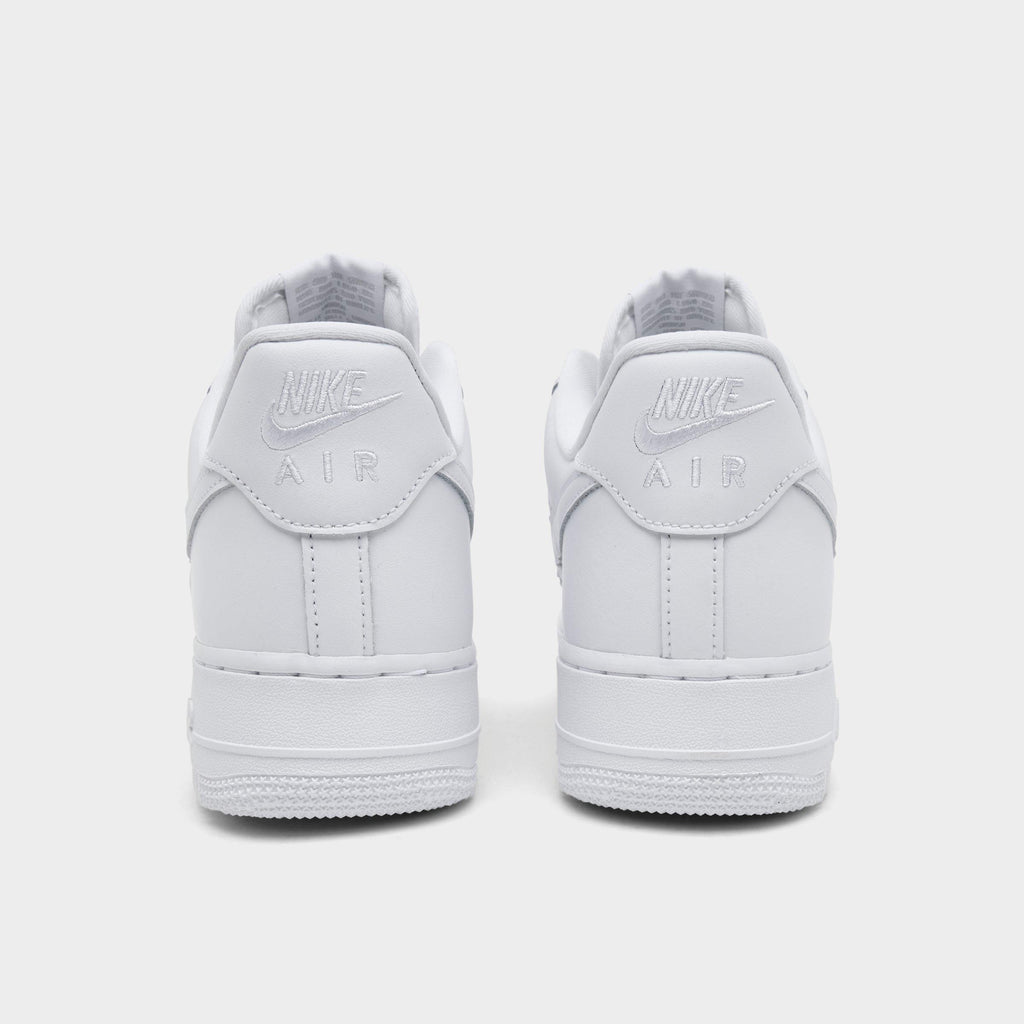 Men's Nike Air Force 1 '07 Low LE Stars Casual Shoes - White/White/Metallic Silver - view 4