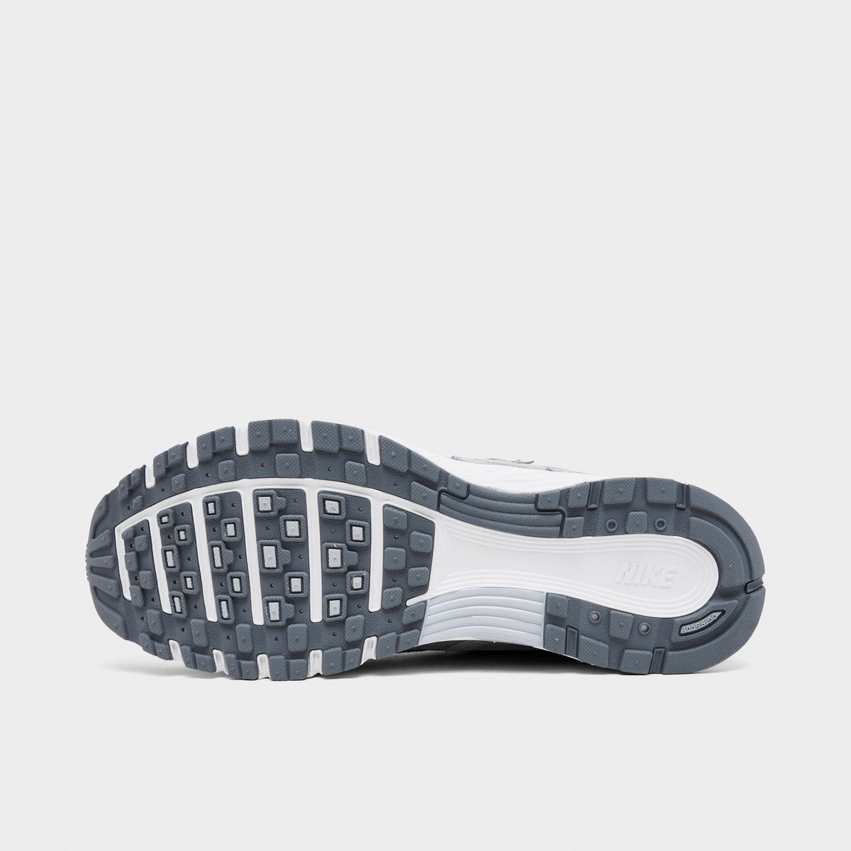 Men's Nike P-6000 SE Casual Shoes - Pure Platinum/Wolf Grey/Summit White/Cool Grey - view 6