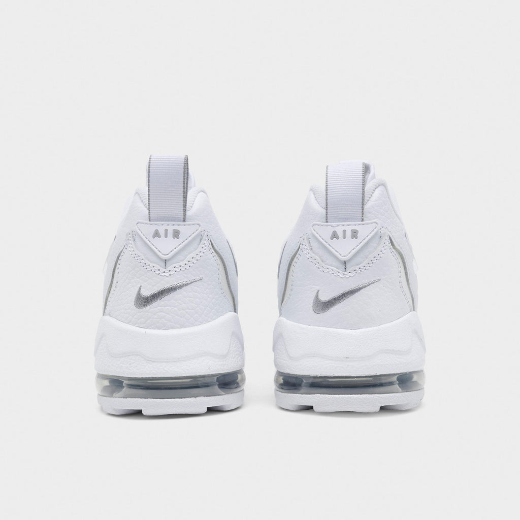 Men's Nike Air DT Max '96 Low Casual Shoes - White/Metallic Silver/White/Light Smoke Grey - view 4