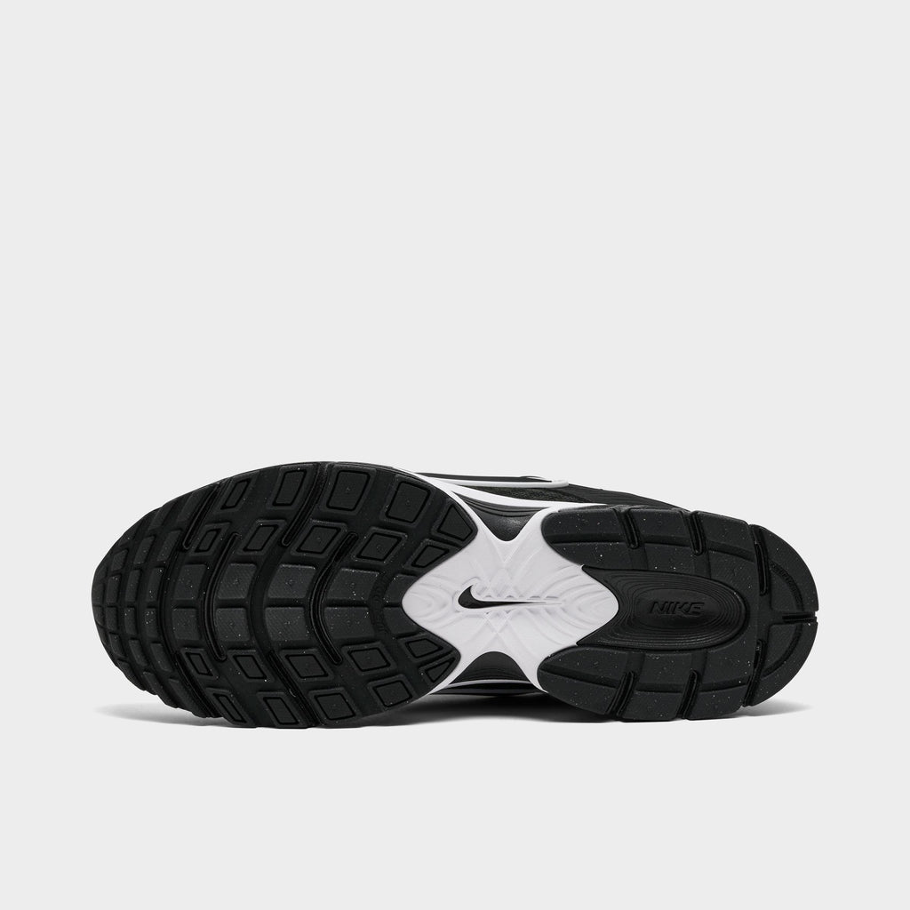 Men's Nike V5 RNR Casual Shoes - Black/Black/White - view 6