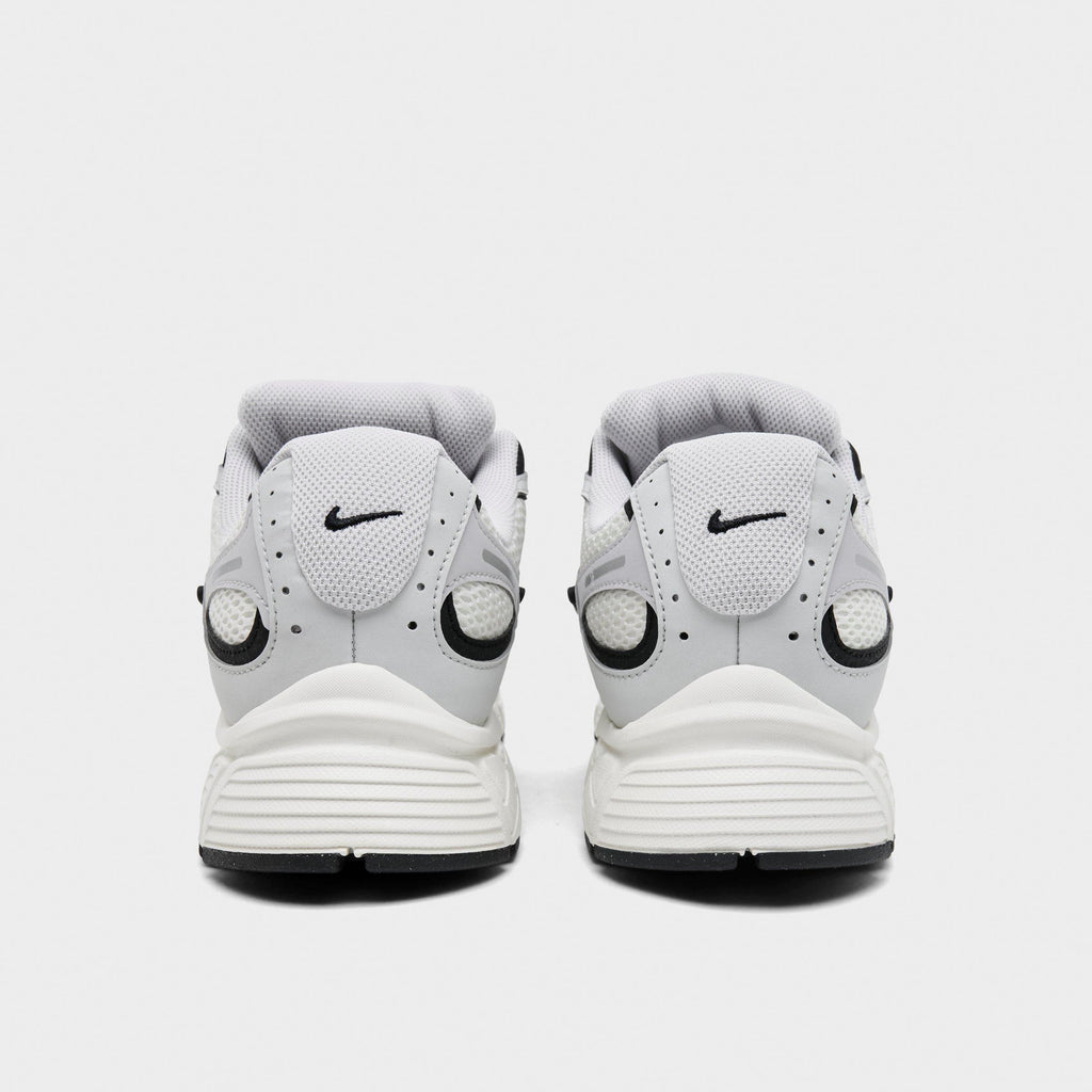 Men's Nike V5 RNR Casual Shoes - Sail/Sail/Black/Vast Grey - view 4