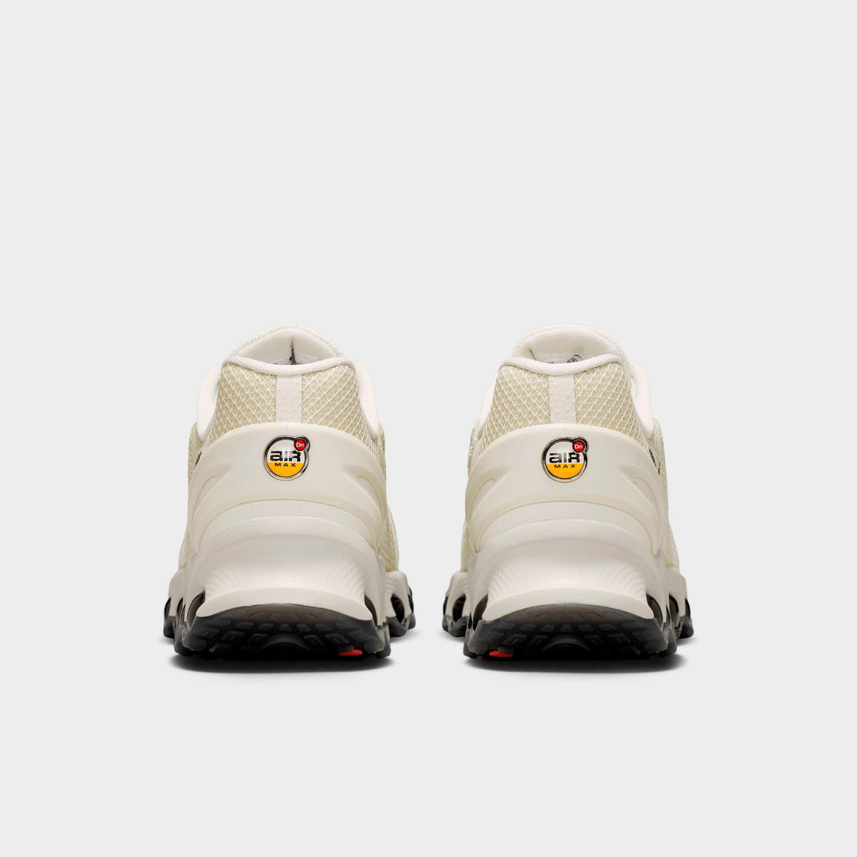 Men's Nike Air Max Dn8 Casual Shoes - Light Bone/Light Bone/Black - view 4