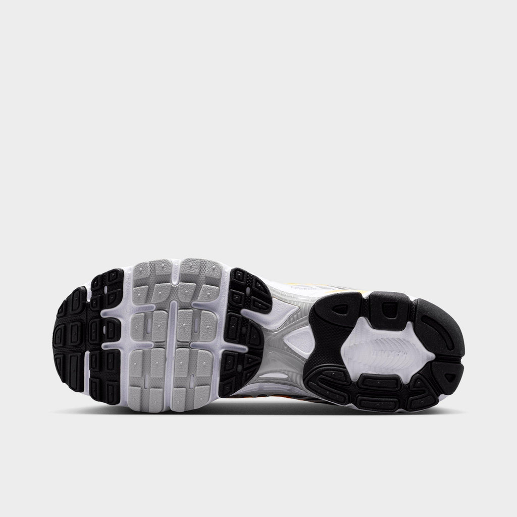 Men's Nike Air Max Moto 2K Casual Shoes - Wolf Grey/Vast Grey/Sundial/Black - view 6