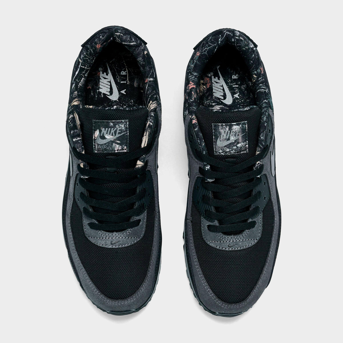 Men's Nike Air Max 90 Realtree Casual Shoes - Black/Dark Smoke Grey/Metallic Cool Grey - view 5