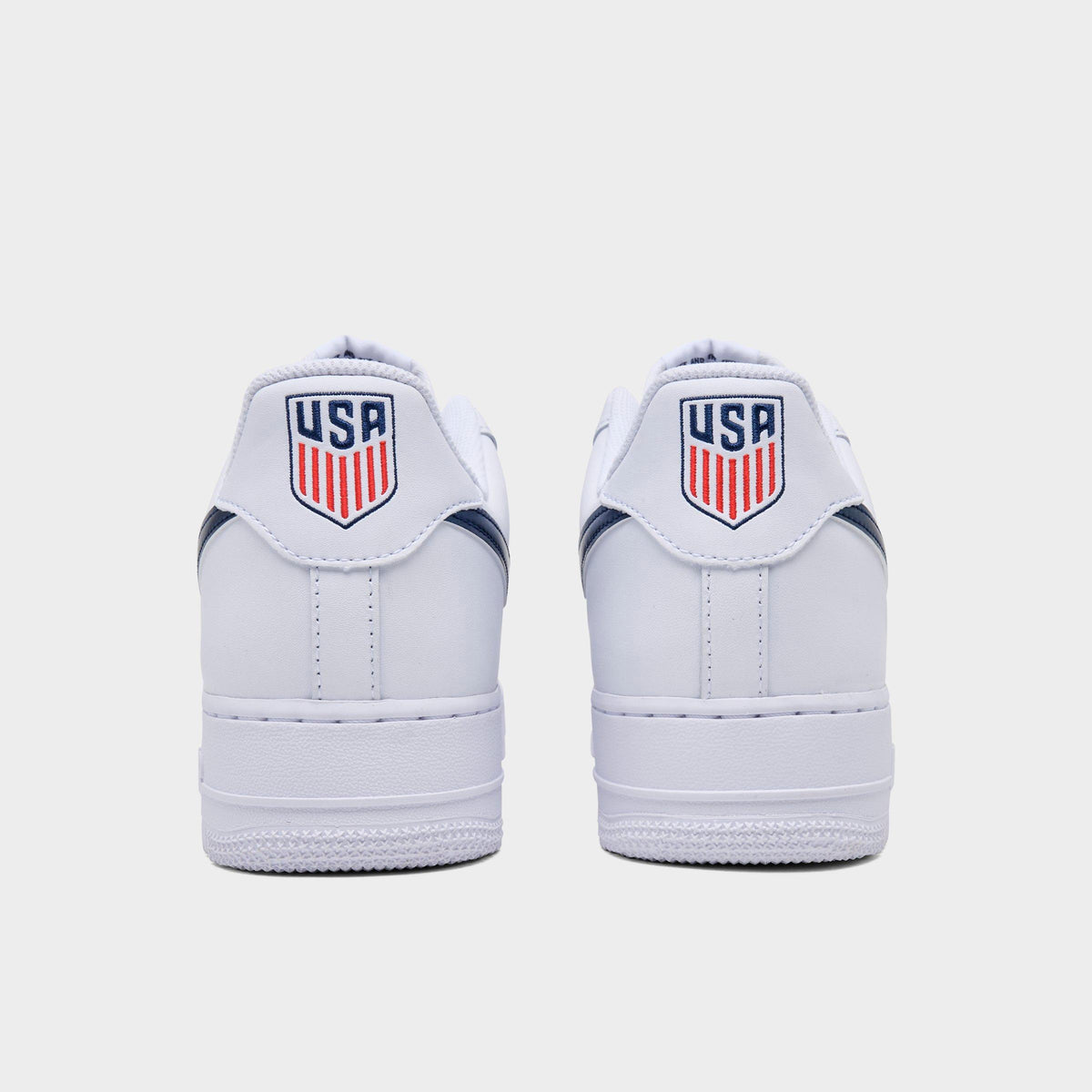 Men's Nike Air Force 1 '07 LV8 SE Team USA Casual Shoes - White/Midnight Navy/University Red - view 4