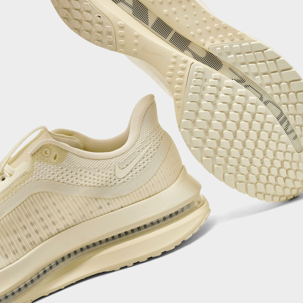 Men's Nike Pegasus Premium Running Shoes - Natural/Mushroom/Natural/Black - view 3