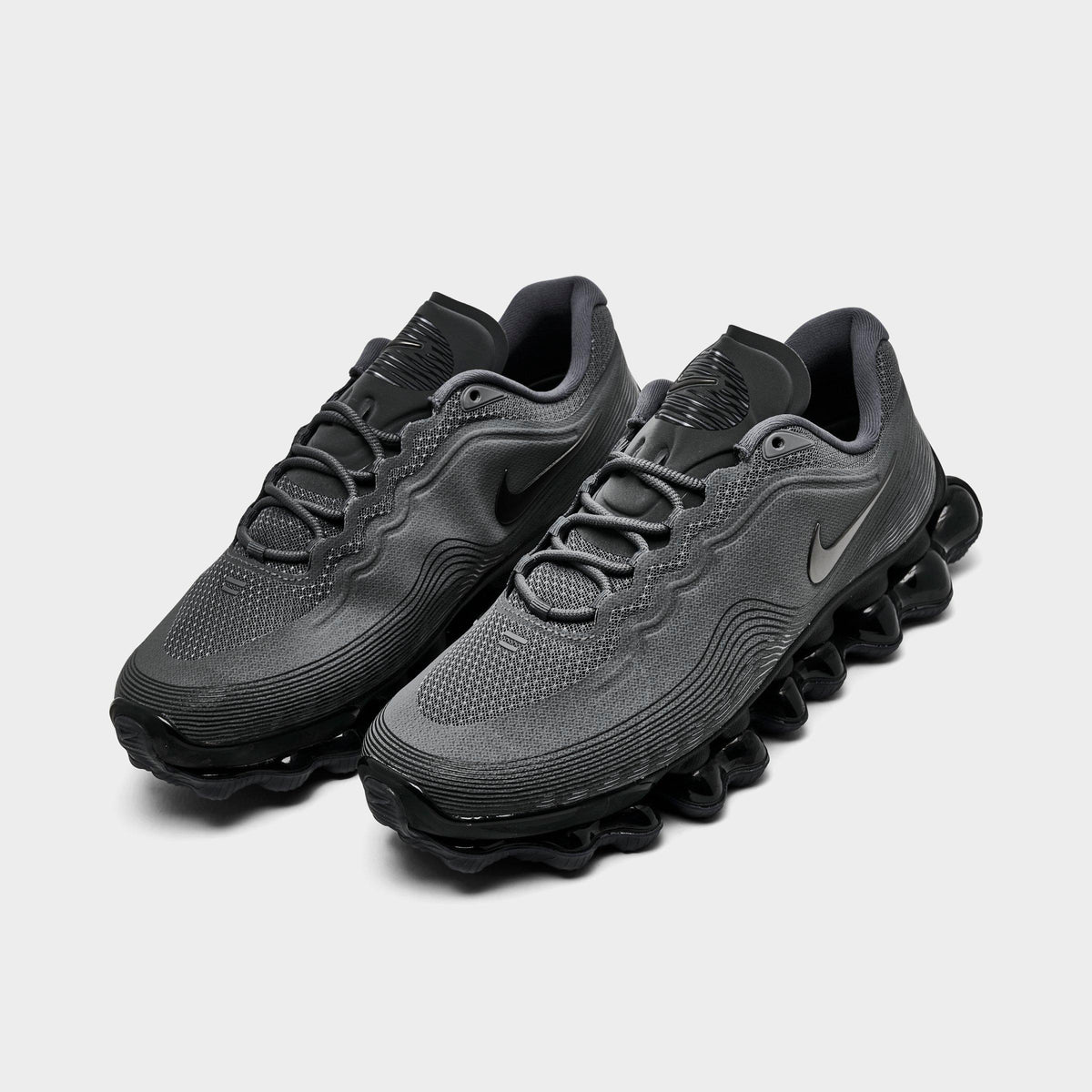 Men's Nike Air Liquid Max Casual Shoes - Best Grey/Metallic Dark Grey/Anthracite - view 2
