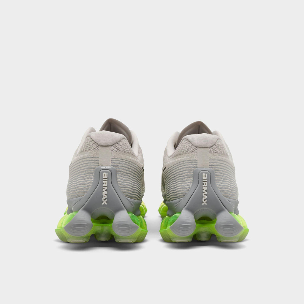 Men's Nike Air Liquid Max Casual Shoes - Light Bone/Chrome/Wolf Grey/Black - view 4