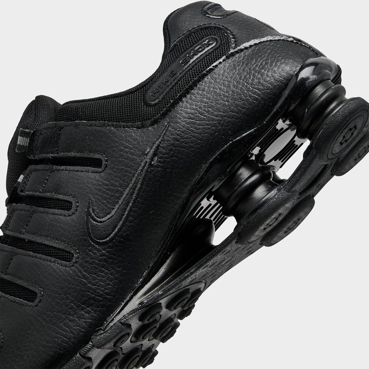 Men's Nike Shox NZ Casual Shoes - Black/Black/Black - view 3