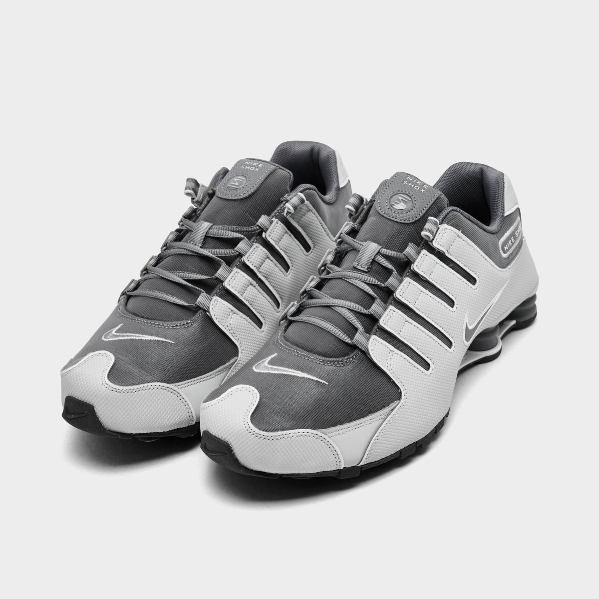 Men's Nike Shox NZ Casual Shoes - Smoke Grey/Grey Fog - view 2