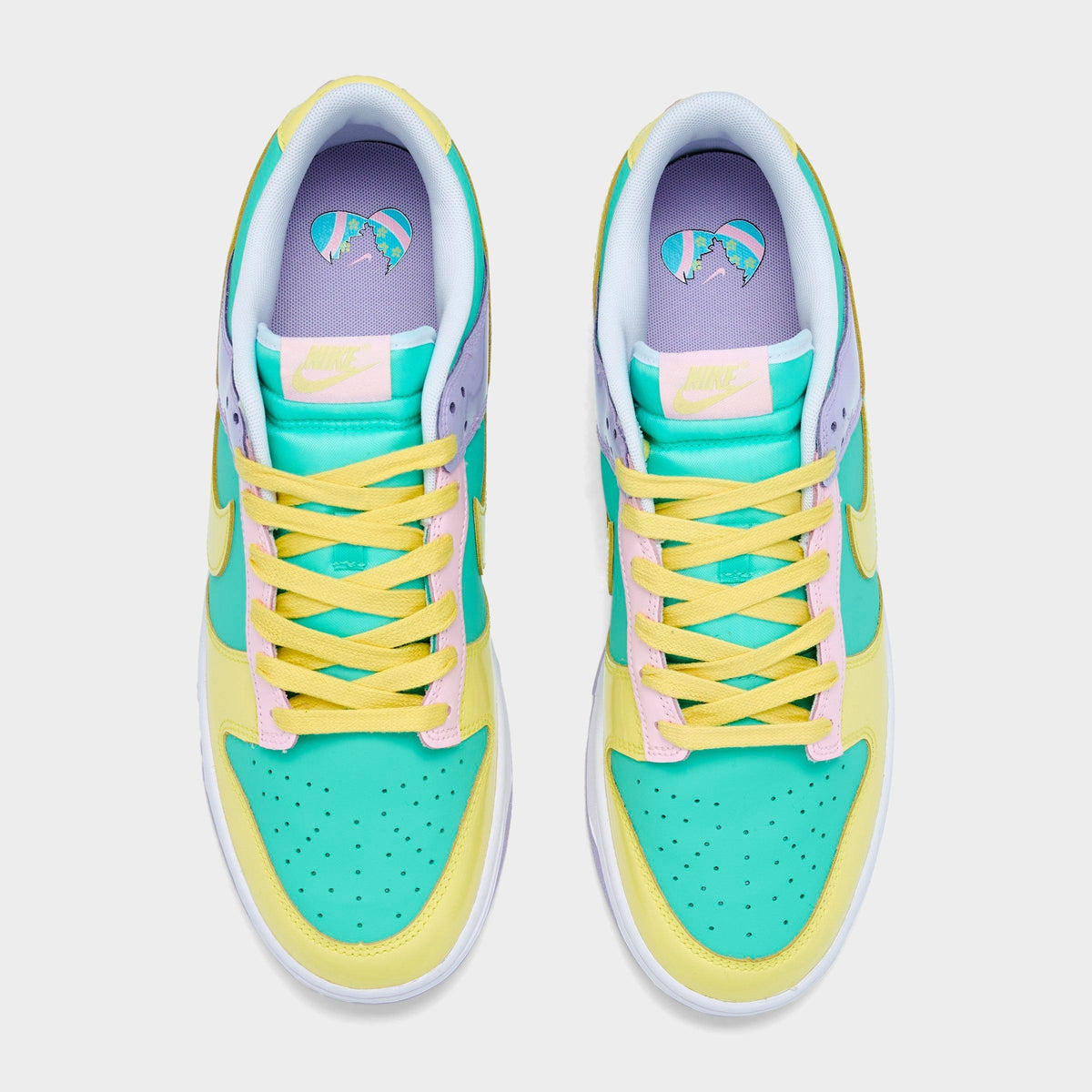 Men's Nike Dunk Low Retro SE Casual Shoes - Emerald Rise/Hydrangeas/White/Yellow Pulse - view 5