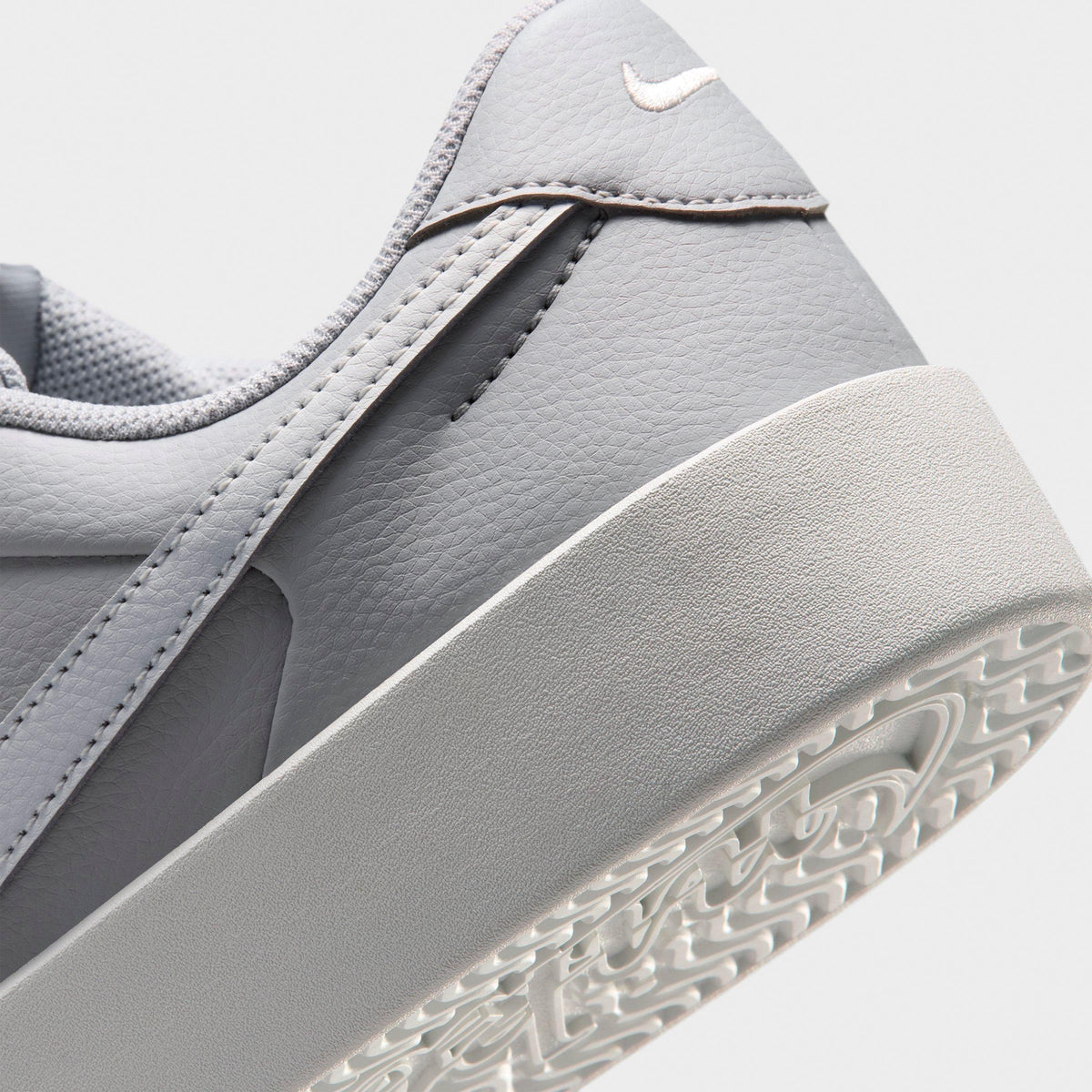 Men's Nike Court Heritage SL Casual Shoes - Wolf Grey/Wolf Grey/Photon Dust - view 3