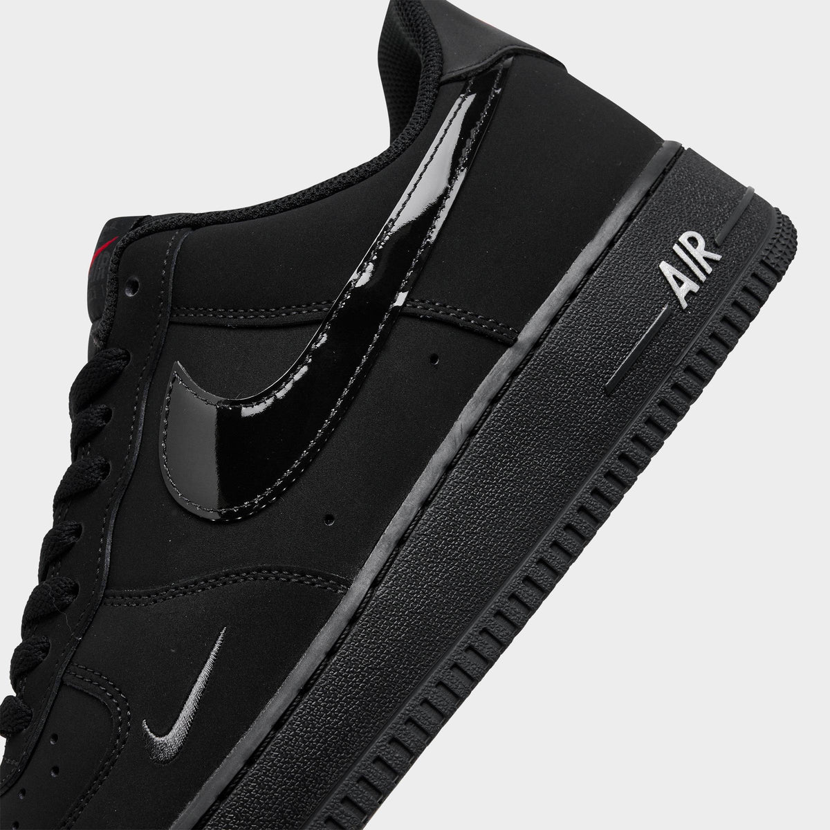 Men's Nike Air Force 1 '07 LV8 Casual Shoes - Black/Black/Dark Smoke Grey/University Red - view 3