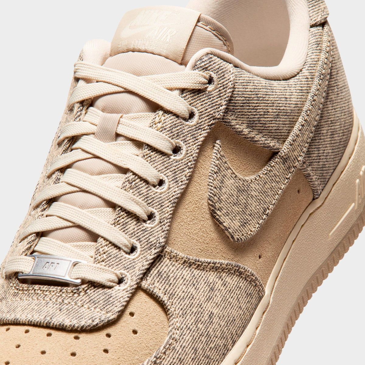Men's Nike Air Force 1 '07 LV8 SE Denim Casual Shoes - Desert Khaki/Light Khaki/Metallic Silver/Desert Khaki - view 3