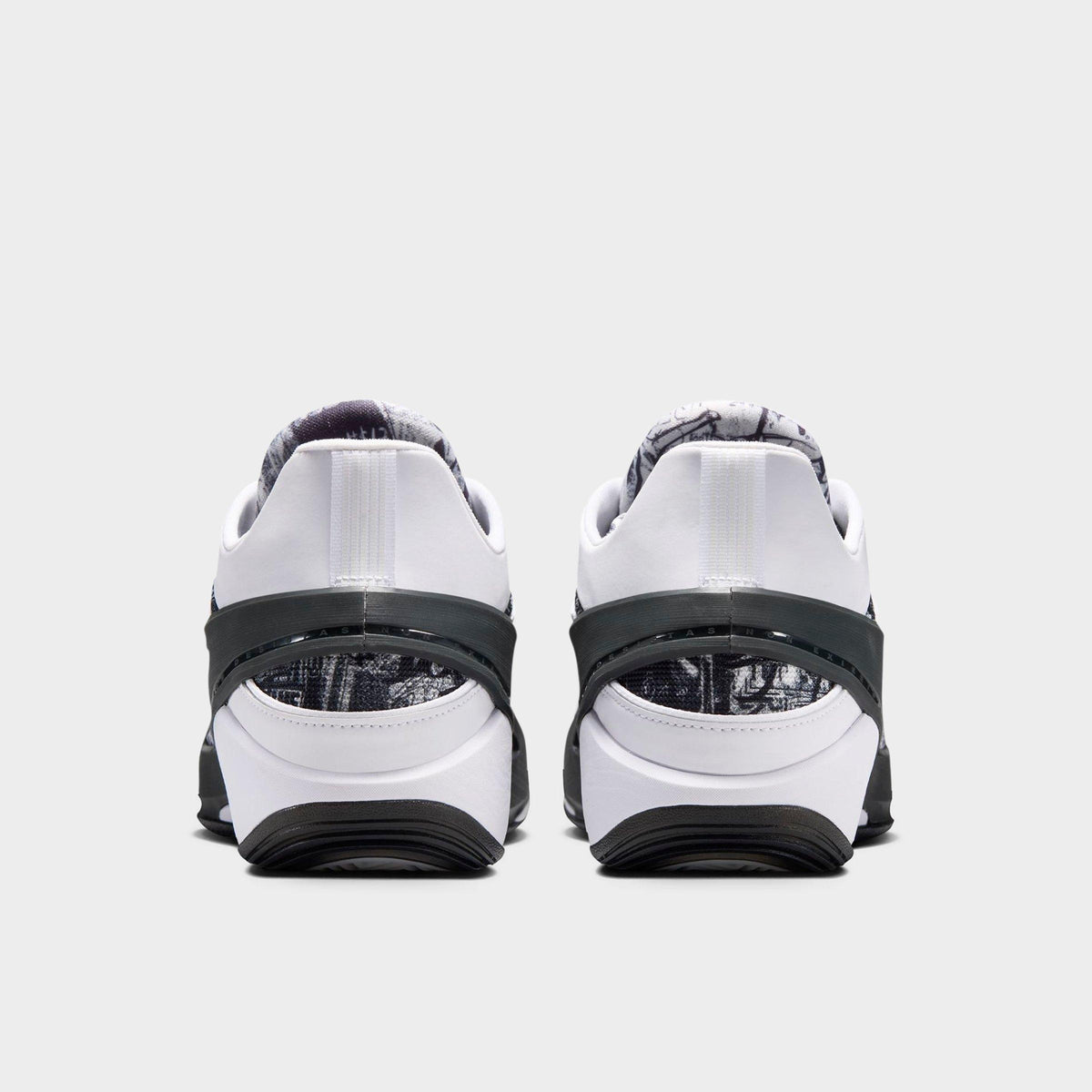 Men's Jordan Luka 5 Basketball Shoes - White/Black - view 4