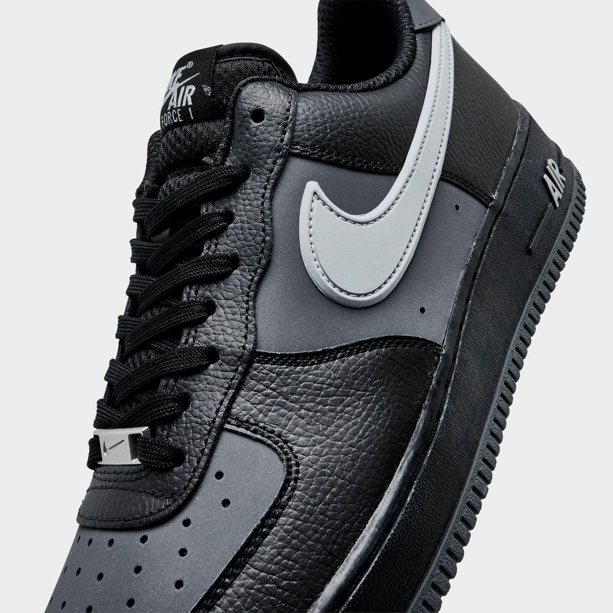 Men's Nike Air Force 1 '07 LV8 Casual Shoes - Black/Iron Grey/Light Smoke Grey - view 3