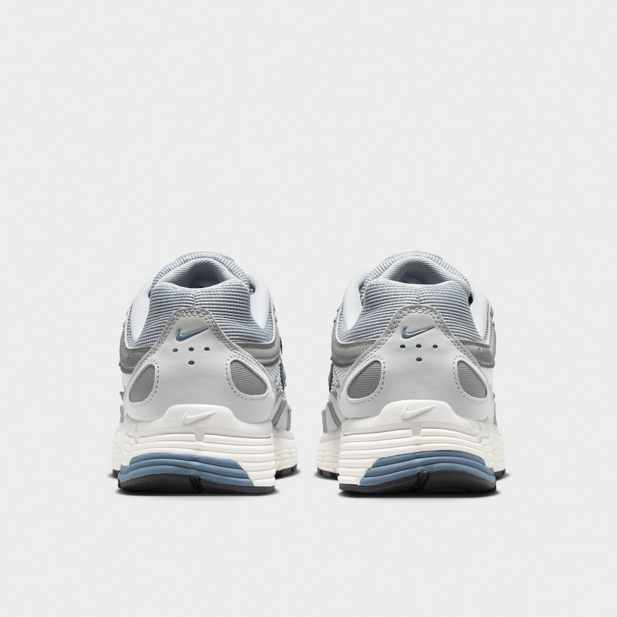 Men's Nike P-6000 Casual Shoes - Light Smoke Grey/Smoke Grey/Photon Dust/Blue Graphite - view 4