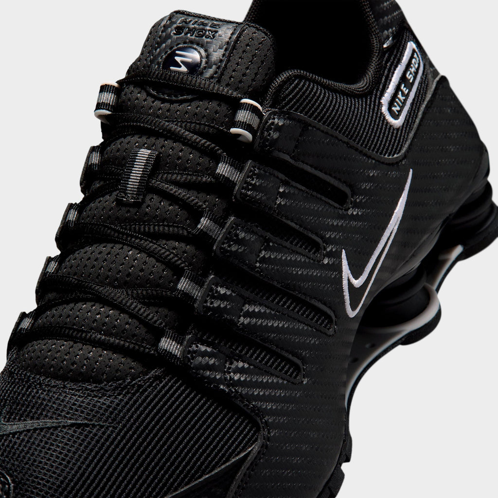 Men's Nike Shox NZ Casual Shoes - Black/White/Black - view 3