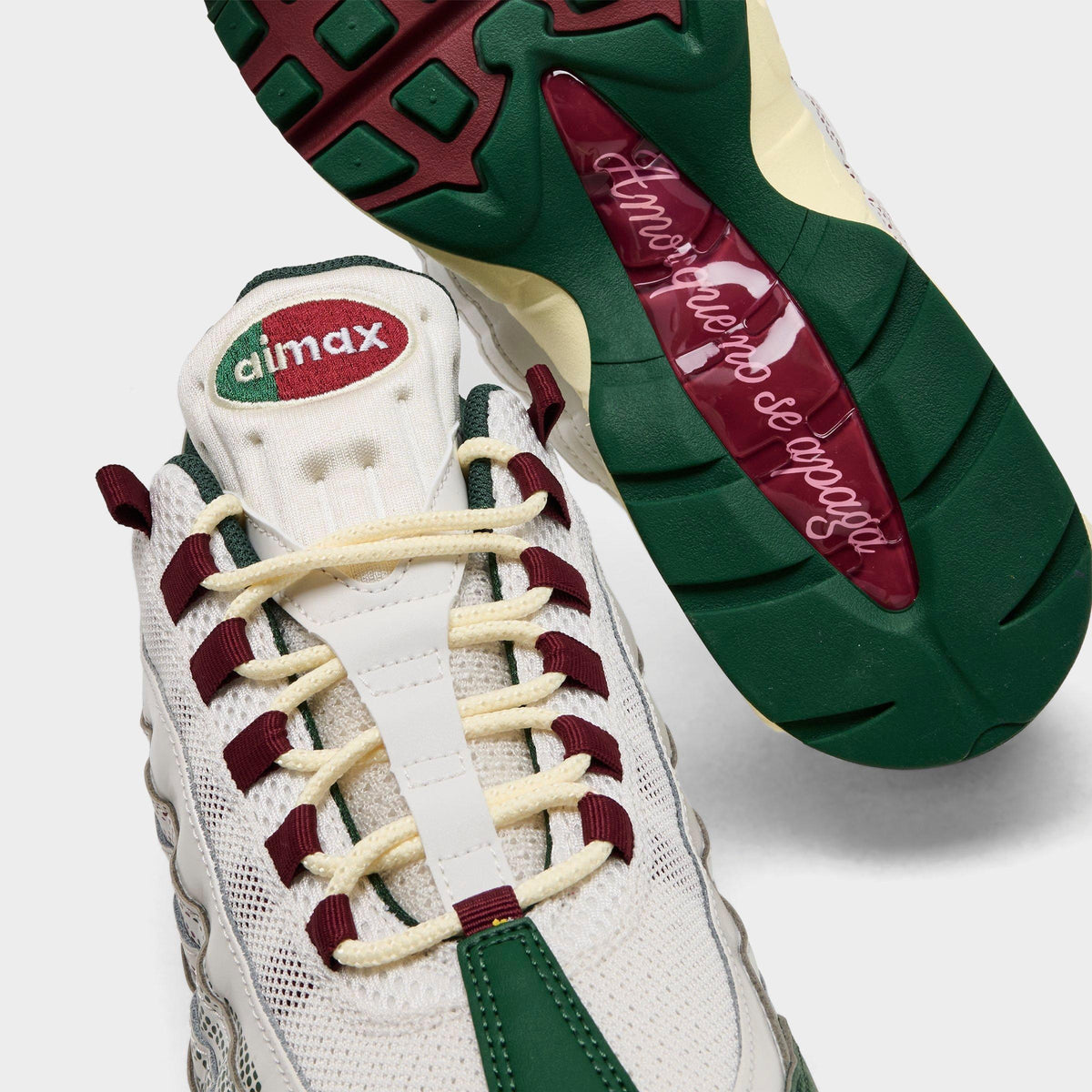 Men's Nike Air Max 95 Big Bubble SE Mexico Casual Shoes - Phantom/Fir/Alabaster/Team Red - view 3