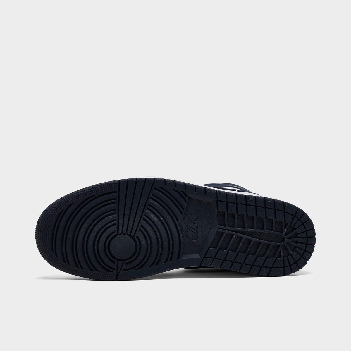 Men's Air Jordan Retro 1 Mid Casual Shoes - Obsidian/White/Grey Fog/Obsidian - view 6