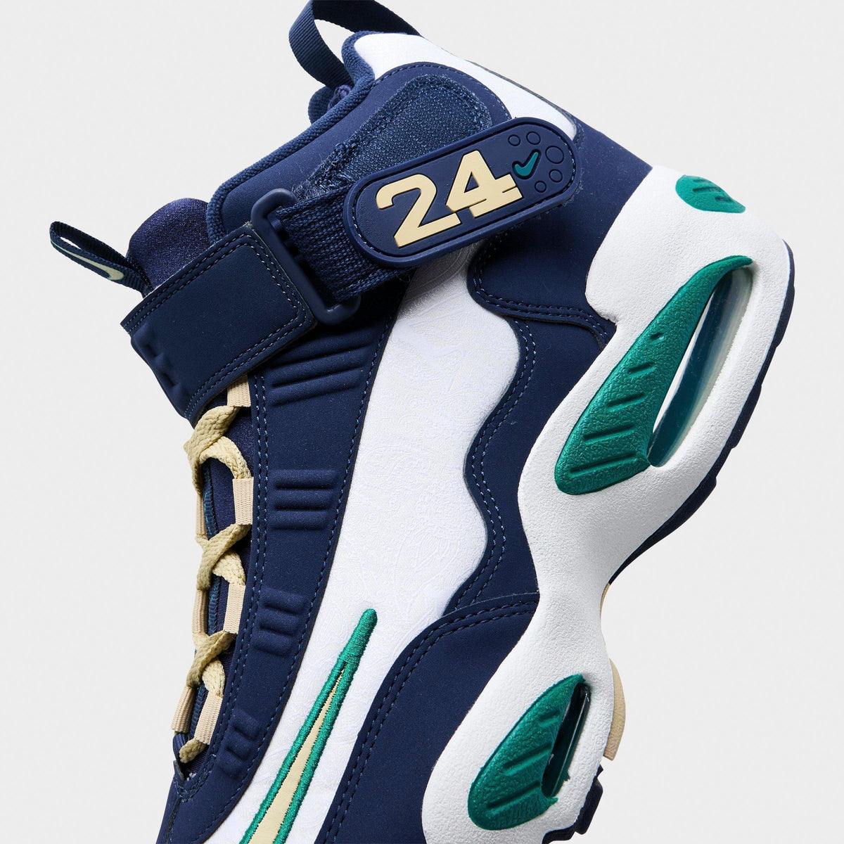 Men's Nike Air Griffey Max 1 Casual Shoes - Midnight Navy/Fresh Water/Summit White/Team Gold - view 3