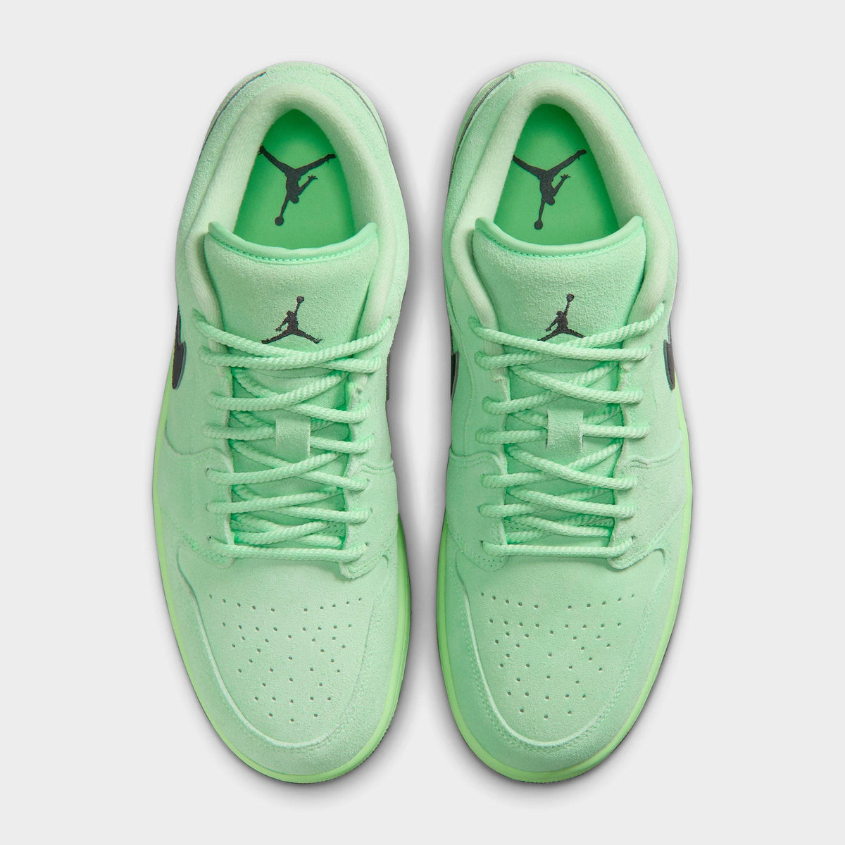 Men's Air Jordan Retro 1 Low SE Casual Shoes - Lime Blast/Lime Blast/Anthracite - view 5