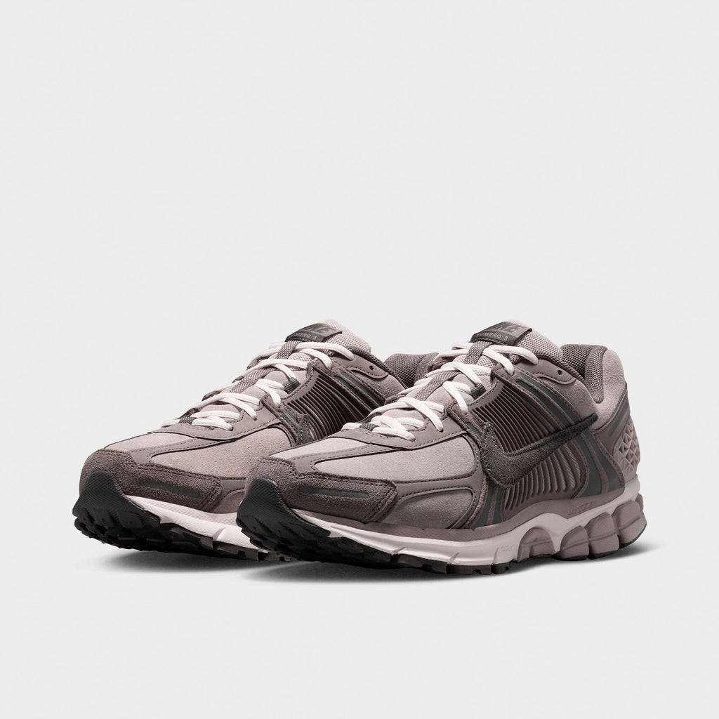 Men's Nike Zoom Vomero 5 Casual Shoes - College Grey/Cave Stone/Sail/Medium Ash - view 2