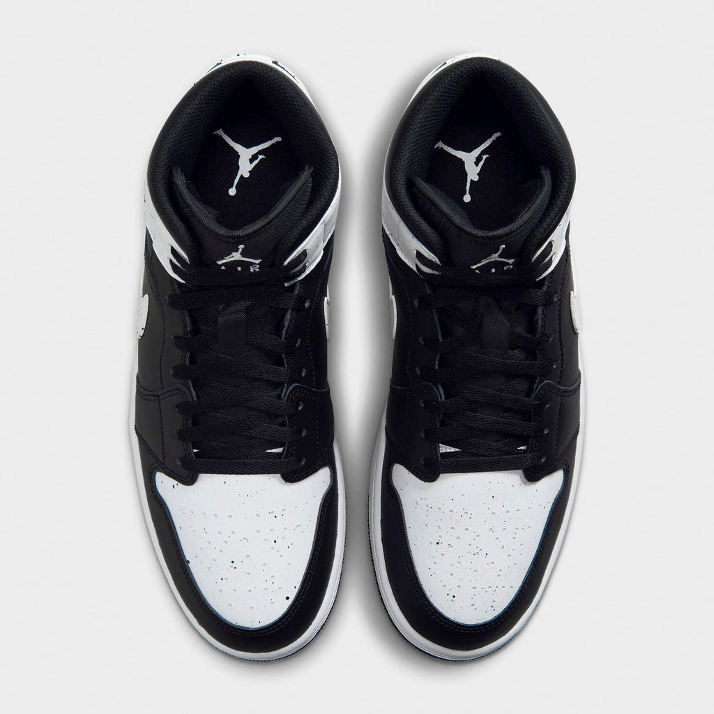 Men's Air Jordan Retro 1 Mid SE Casual Shoes - Black/Black/White - view 5