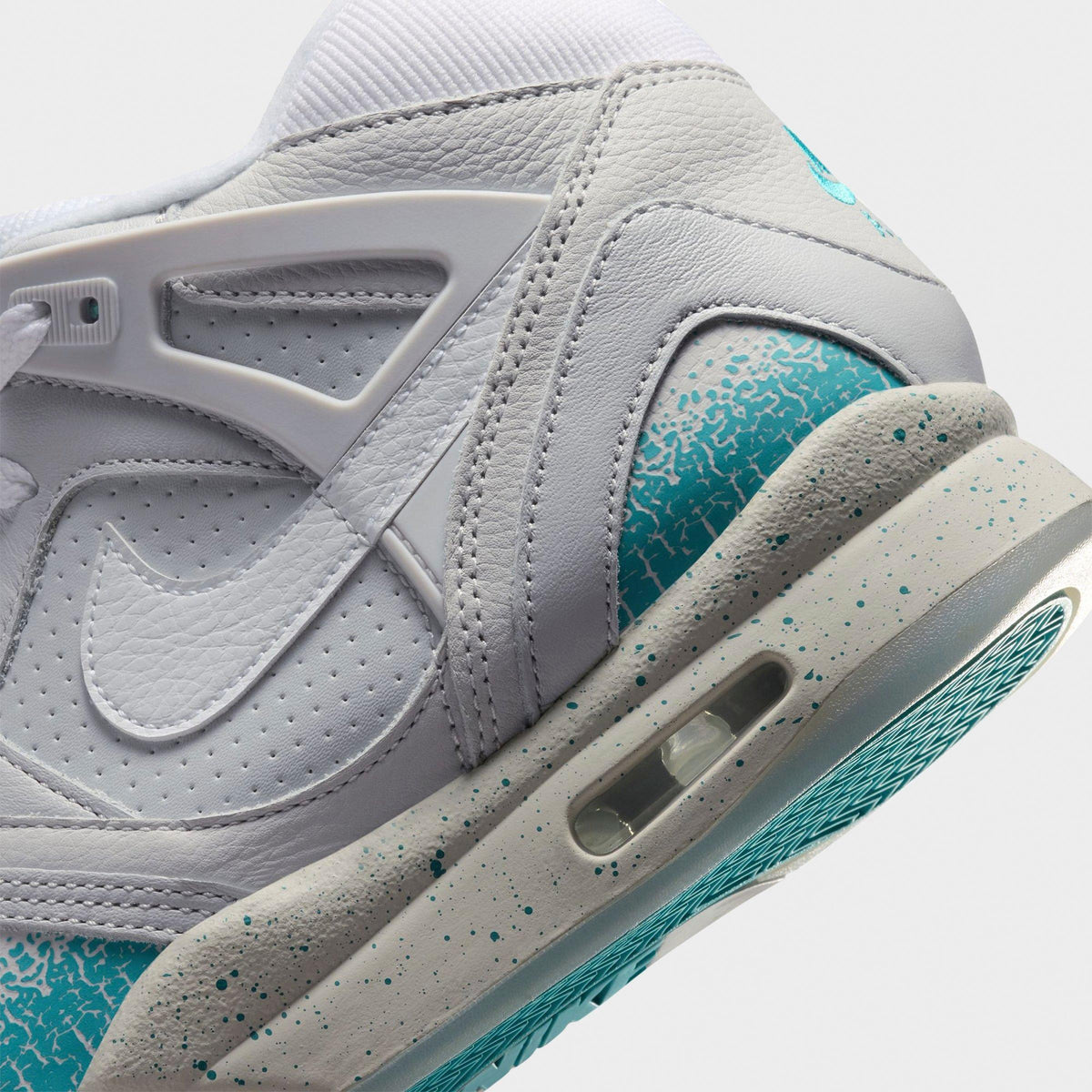 Men's Nike Air Tech Challenge 2 Casual Shoes - Photon Dust/Dusty Cactus/Picante Red/White - view 3