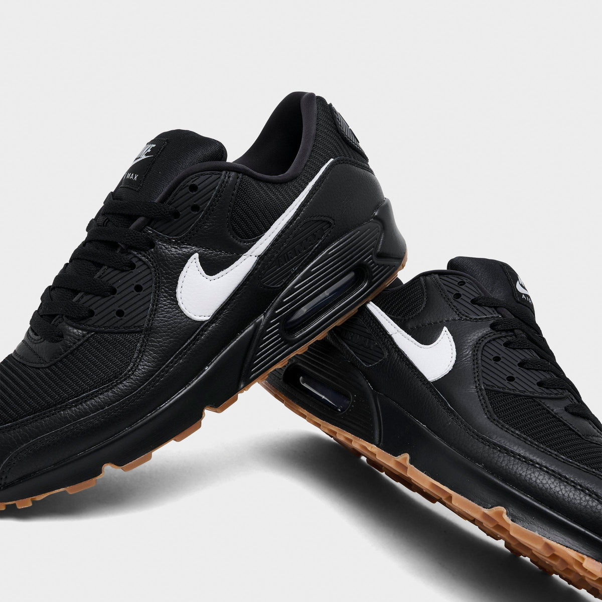 Men's Nike Air Max 90 Casual Shoes - Black/White/Gum Med Brown - view 3