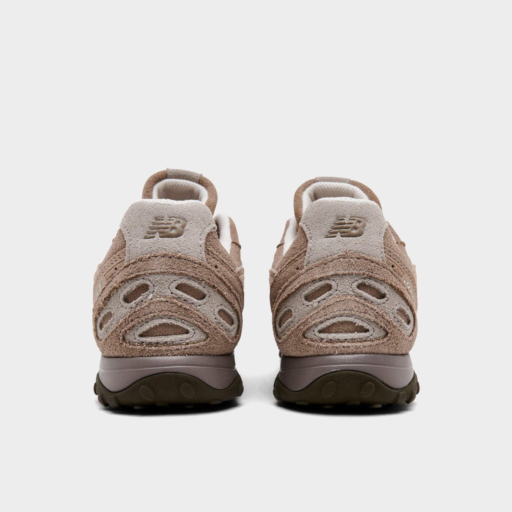 Women's New Balance 204L Casual Shoes - Mushroom/Arid Stone  - view 4