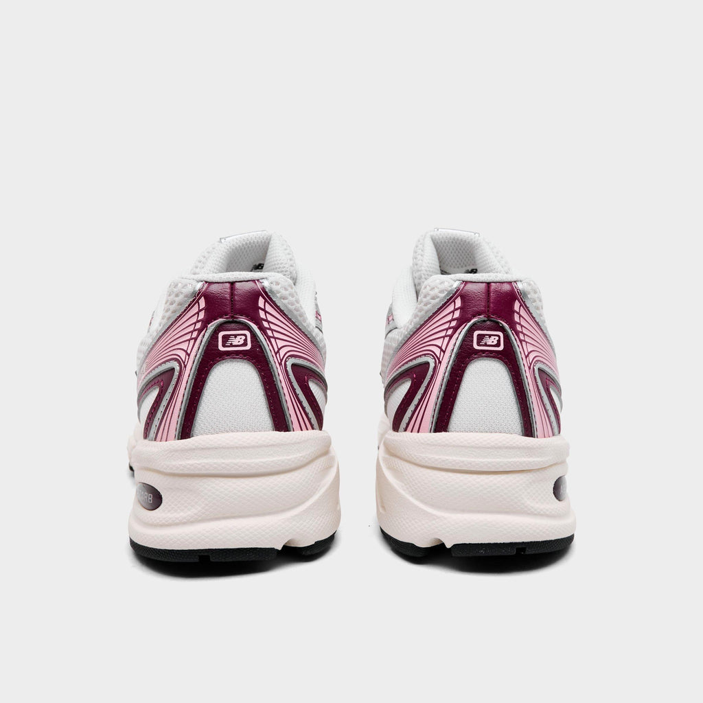 Women's New Balance 740 Casual Shoes - Sea Salt/Mulled Wine - view 4